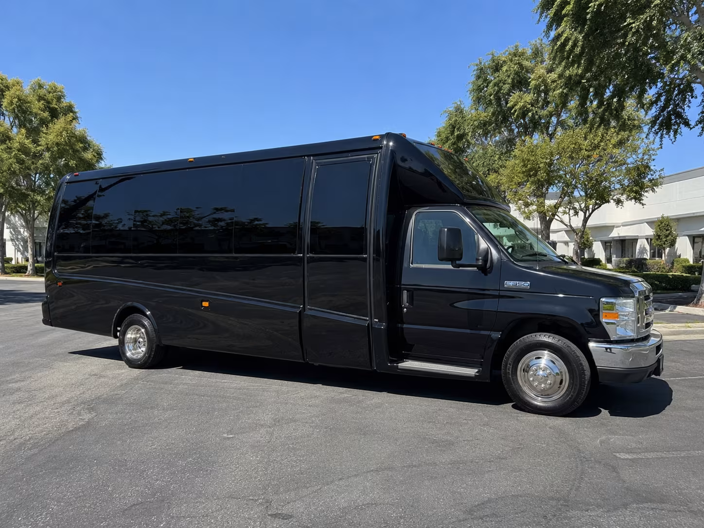 bachelor and bachelorette party buses in yuma