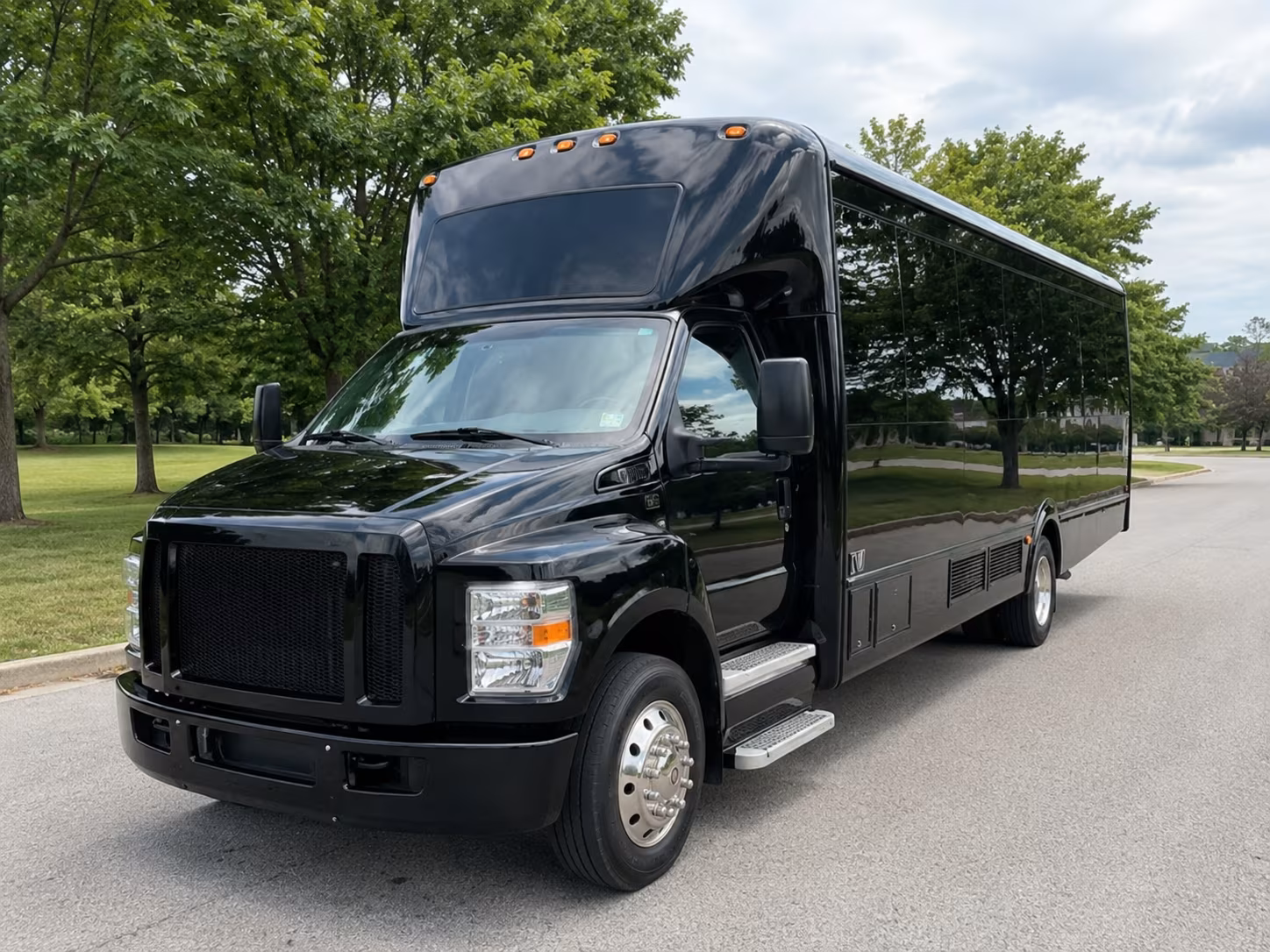 yuma corporate retreat shuttle bus rentals